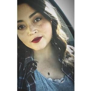 Meet your Posher, Tonya